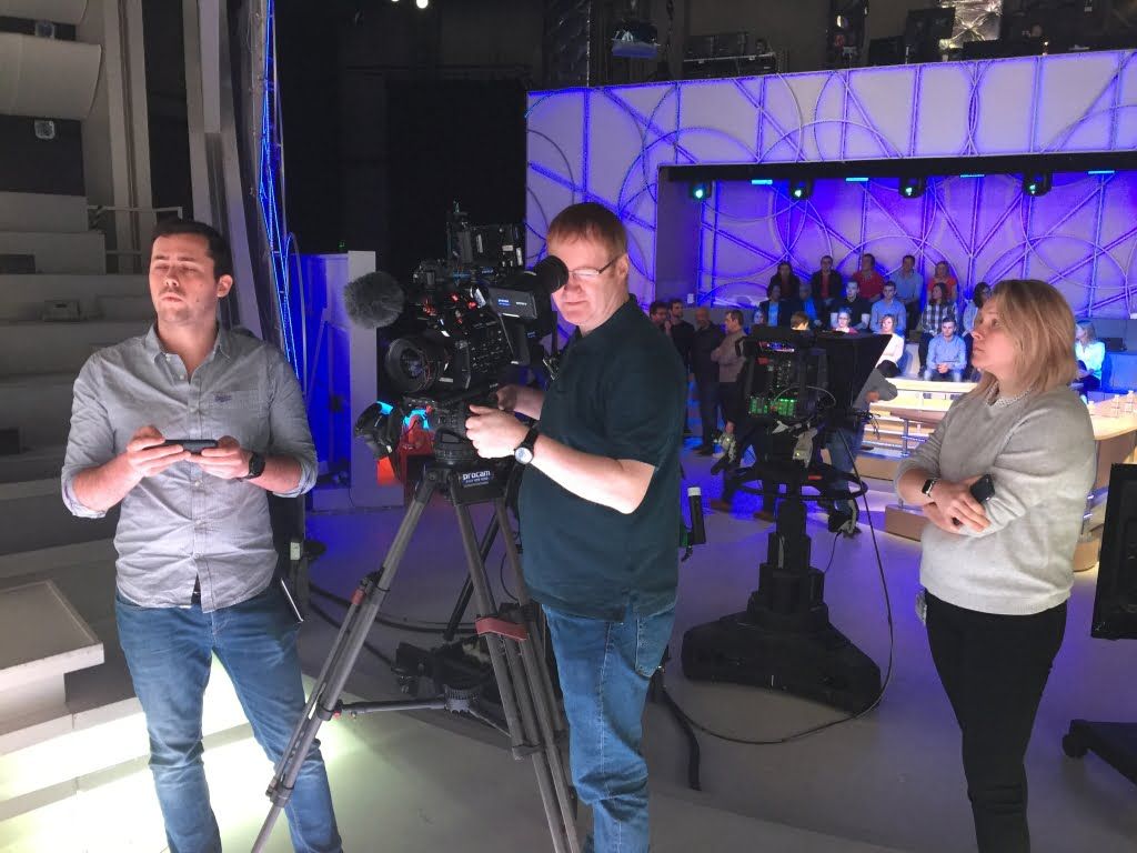 Filming in the Canal Plus studio